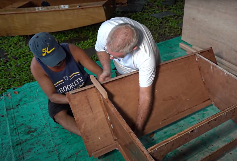 Putting the back and the front on the Oz Goose Sailboat, boatbuilding in the philippines